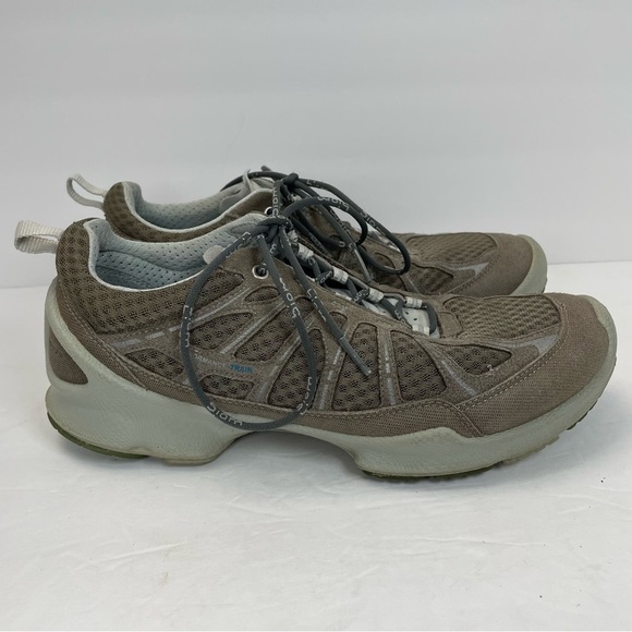 Ecco Women’s size EU 40 US 9.5 Biom Performance Trainers  tan - Picture 1 of 13